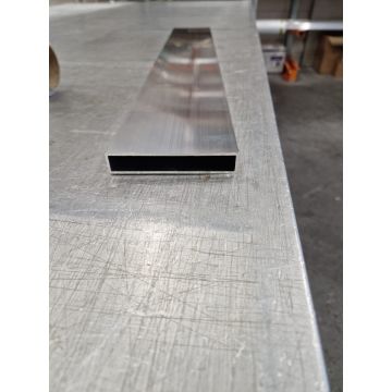 Rechthoekige buis (koopje) 100 x 18 x 2mm